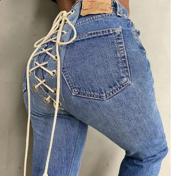 Keep Me Laced - Picture 7 of 9